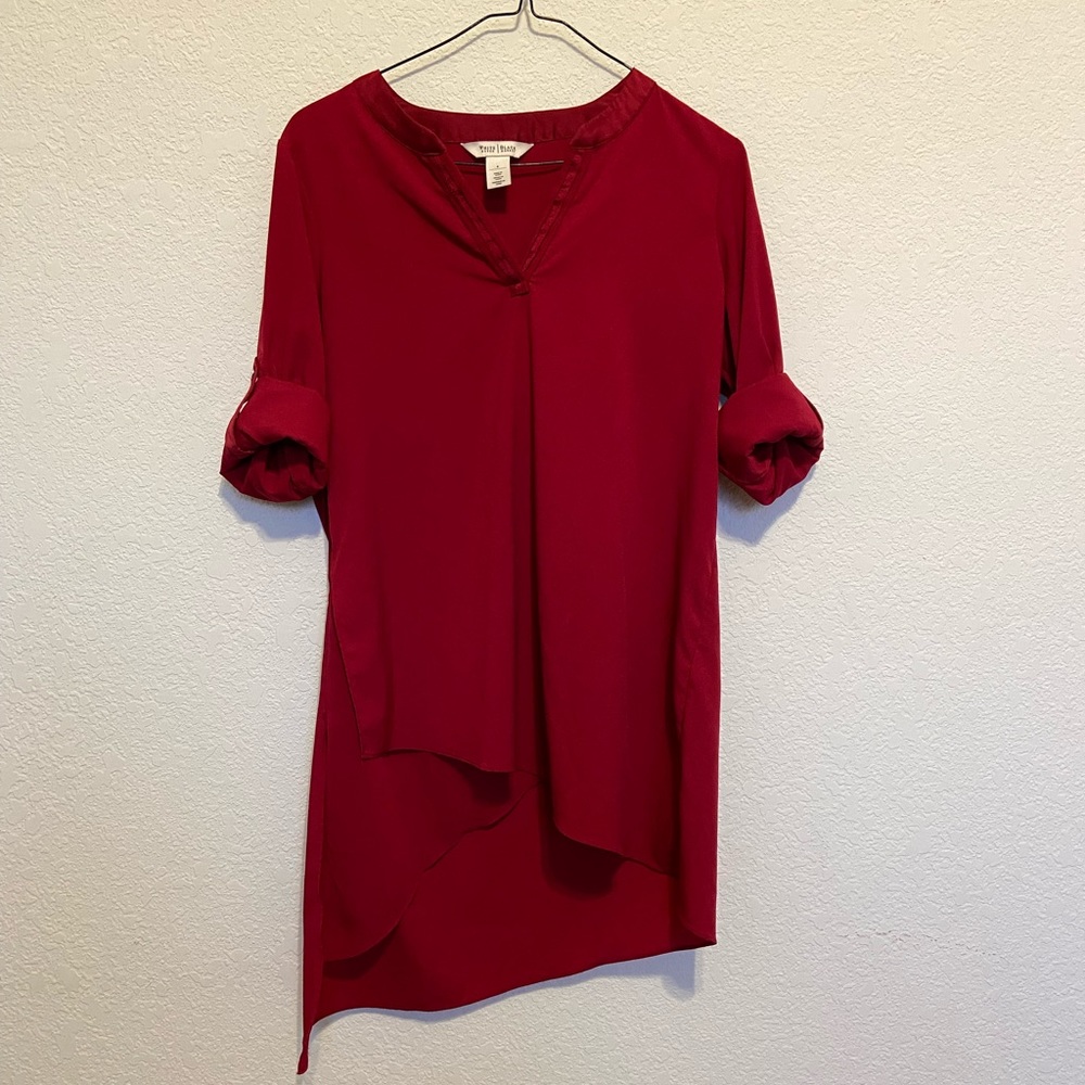 White House Black Market Longe Sleeve Blouse